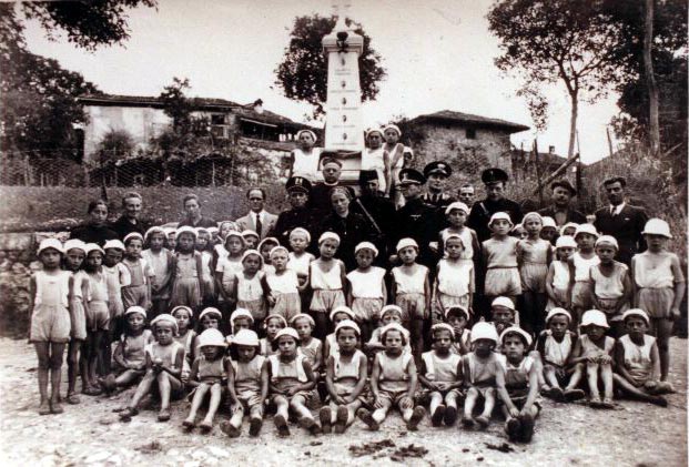 Bambini a Ossimo- anni 30